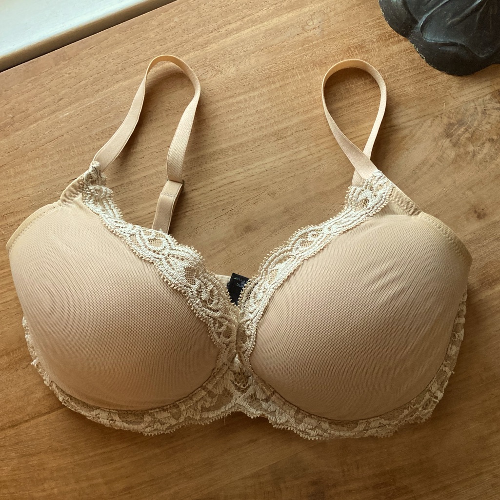 Natori Feathers Full Figure Contour Underwire Bra 32ddd